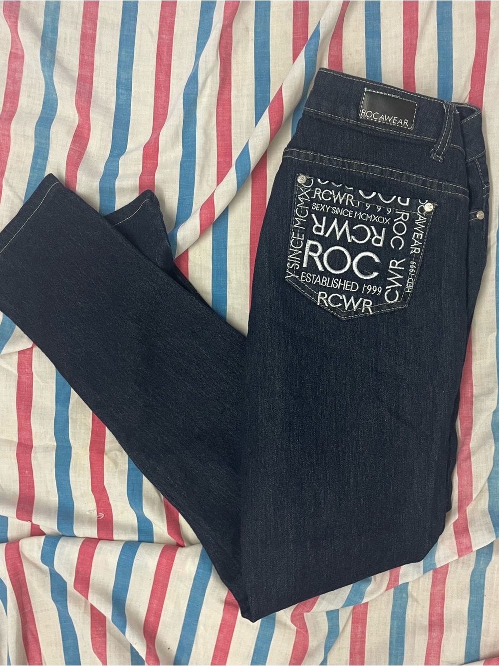 Rocawear Women's Dark Indigo Skinny Jeans with Branded Back Pocket size 7